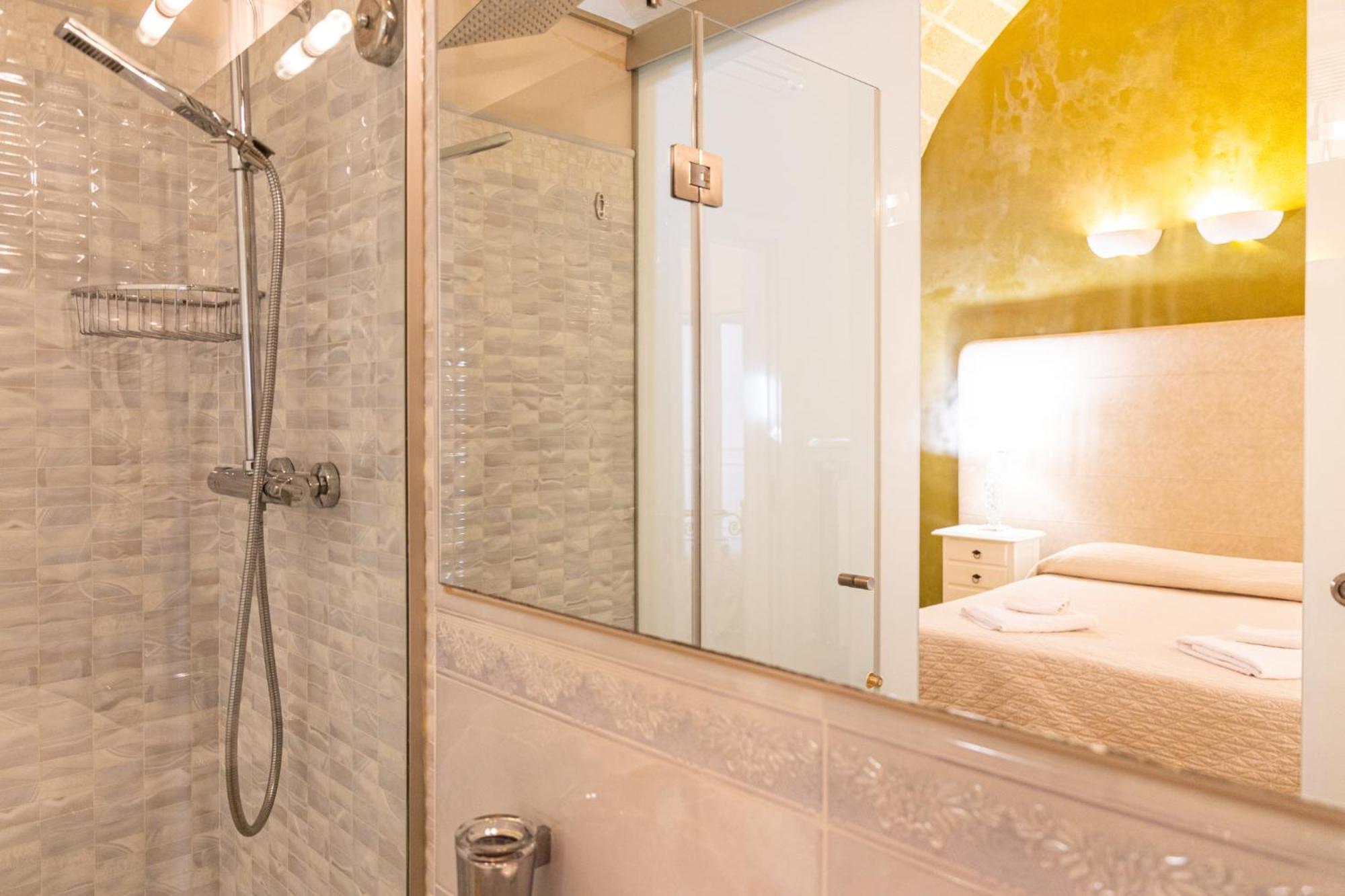 Bed and Breakfast Palazzo Aurora Alezio Exterior foto